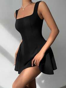 Aloruh Đầm ngắn thời trang nữ hở lưng, cổ vuông, không tay, đính nơ. - Đen và trắng - Xem 3