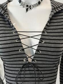 Jeanoix 2件套女士休闲Y2K街头风条纹印花前系带连帽短款T恤和短裤套装，春夏秋季 - 彩色 - 查看 4