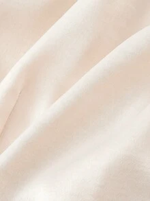SHEIN MOD 大码优雅通勤纯色缎面褶皱喇叭袖衬衫，高贵上衣，女士缎面衬衫，优雅女式衬衫，缎面女式衬衫，缎面上衣 - 杏色 - 查看 2