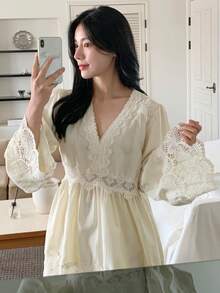 DAZY Women's V-Neck Lace Patchwork A-Line Smock Blouse, Vacation Style Long Sleeve - Apricot - View 6