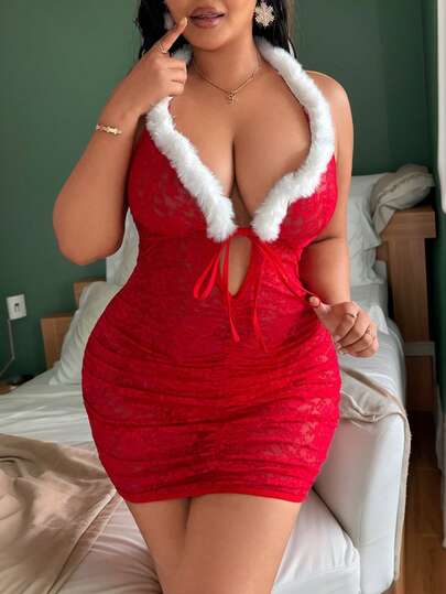 加大码性感蕾丝边吊带露背毛绒领深V领连衣裙、丁字裤和鹿头饰三件套圣诞内衣套装，圣诞节
