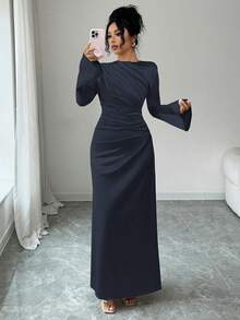 Rafferiza 优雅修身针织缎面连衣裙，正面褶裥设计，喇叭袖，浅粉色，适合派对或日常穿着，秋冬季。 - 藏蓝色 - 查看 7