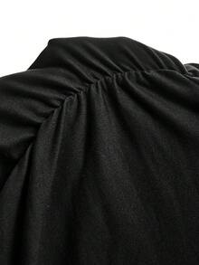 SHEIN EZwear Blusas informales de talla grande de unicolor con cuello halter y ajuste sencillo - Negro - Ver 6