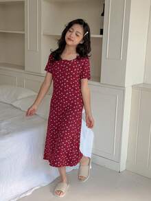 DAZY Tween Girls Ditsy Floral Round Neck Nightgown Loungewear Summer - Burgundy - View 3