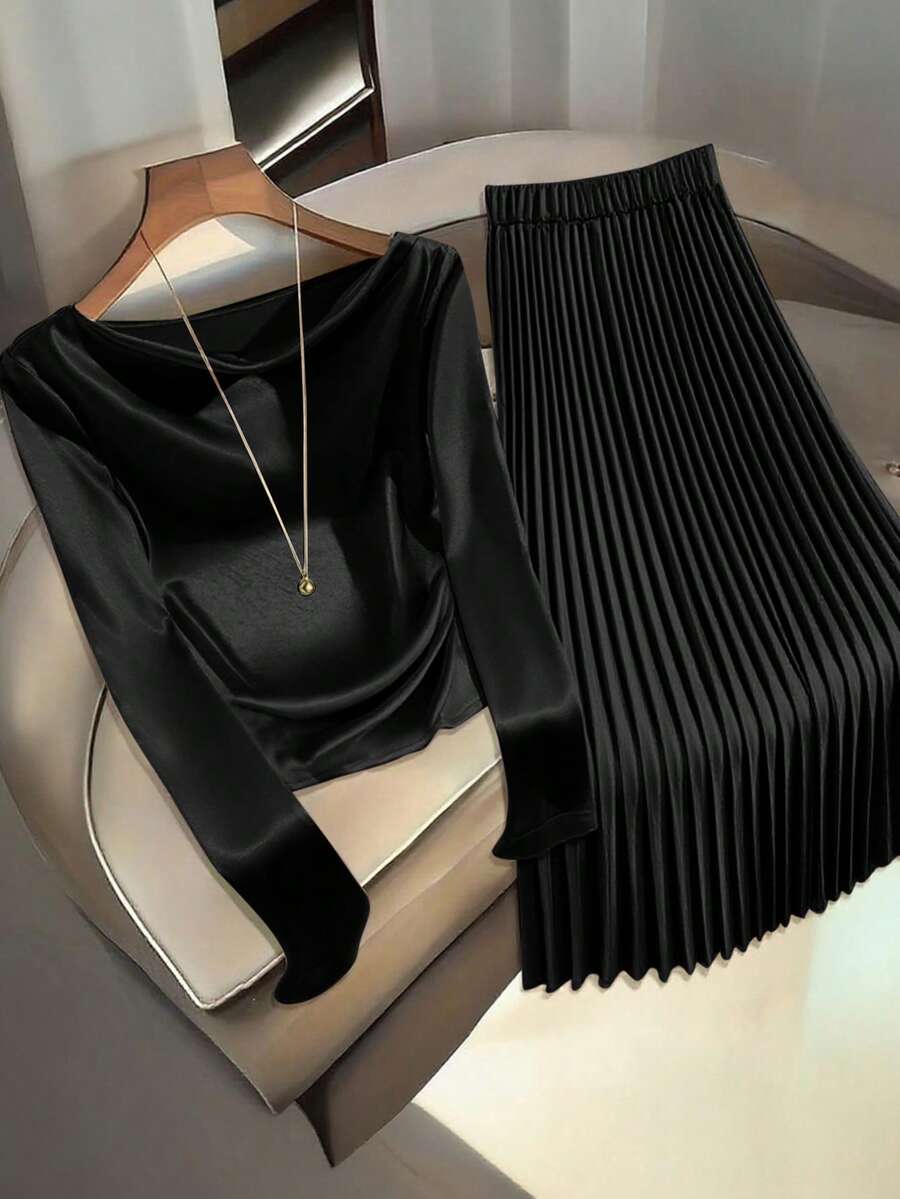 Franclia Women's Elegant French Style Sophisticated Elegant Ruffled Collar Blouse Paired With Pleated Midi Skirt, Khaki Suit, Autumn/Winter - Black - View 1