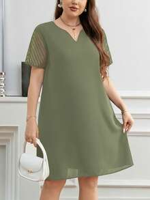 SHEIN Clasi Đầm midi dáng rộng, cổ chữ V, phối lưới, tay ngắn, dành cho nữ cỡ lớn. - Màu xanh Bạc hà - Xem 4