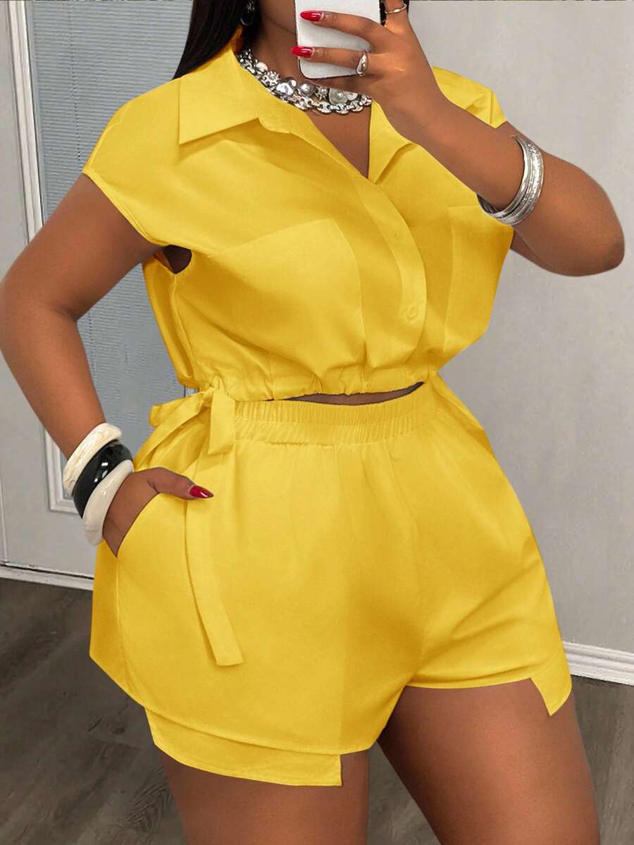 Slaydiva Bộ đồ mặc nhà đa năng, thoải mái hàng ngày, thanh lịch dành cho nữ cỡ lớn, gồm áo croptop không tay và quần short màu trơn. - Màu vàng - Xem 1