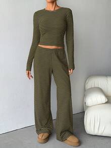 SHEIN Tall Bộ đồ ngủ nữ mặc nhà thoải mái, gồm áo thun dài tay cổ tròn kẻ sọc và quần ống rộng thẳng kẻ sọc, thích hợp mặc hàng ngày, chơi thể thao, mùa xuân hè, đi học. Bộ hai mảnh kẻ sọc nâu, bộ hai mảnh dài tay kẻ sọc. - xanh quân đội - Xem 6