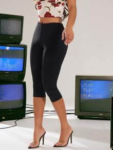 Denimoi Capri High Stretch Form Fitting Leggings Fashionable Capri Pants Everyday Wear - Black - View 1