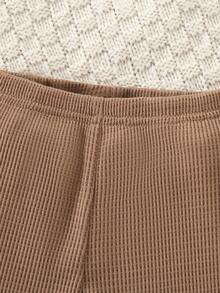 2件套新生儿华夫格纹开衫上衣和连脚裤套装，可爱小熊印花设计 - 卡其色 - 查看 5