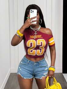 SHEIN BamGlam 性感休闲斜肩单袖数码印花英文T恤 - 紅色 - 查看 7