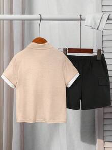 SHEIN Little Byeori 两件套男童舒适立领撞色休闲时尚日常百搭针织衫T恤和梭织短裤，适合春夏季日常穿着、运动、郊游、上学、聚会、节日、演出、摄影等场合。 - 杏色 - 查看 3