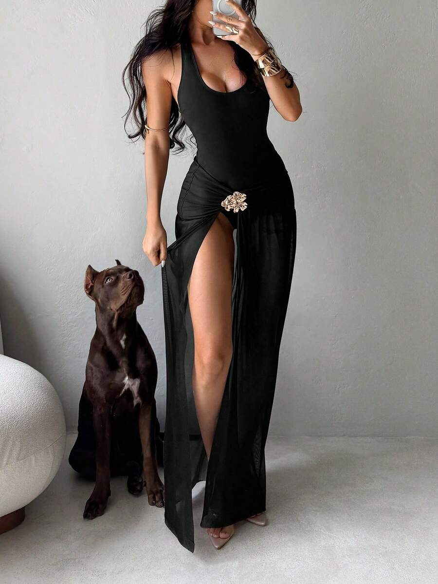 Bonvoyette 2pcs Solid Color Women Holiday Metal Decor Halter Crop Top & Skirt Set - Black - View 1