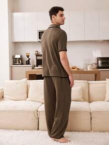 CoupledUp 柔软花卉雪纺撞色男士休闲睡衣套装