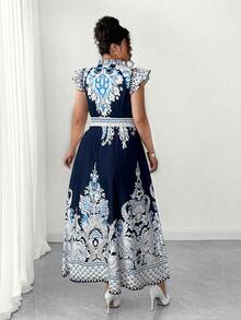 SHEIN LUNE Đầm maxi cỡ lớn màu xanh hải quân in hoa, tay áo xếp ly và mở phía trước, dáng chữ A, tôn dáng và giá trị cao, phù hợp cho mùa xuân/hè. - Màu xanh hải quân - Xem 2