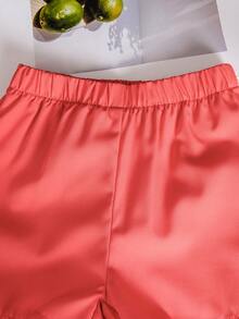 SHEIN 女婴白色纯色提花纹理面料圆领无袖露脐褶皱背心，饰以彩色波点印花，搭配粉色弹力腰舒适简约短裤，休闲度假装扮，春夏皆宜。 - 紅色 - 查看 7