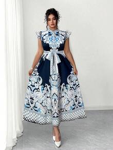SHEIN LUNE Đầm maxi cỡ lớn màu xanh hải quân in hoa, tay áo xếp ly và mở phía trước, dáng chữ A, tôn dáng và giá trị cao, phù hợp cho mùa xuân/hè. - Màu xanh hải quân - Xem 5