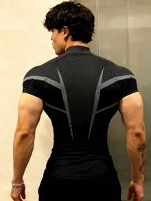 Manfinity Sport PWRUP Men's Casual Sports Running Fitness Zip-Up Short Sleeve T-Shirt - Black - View 2