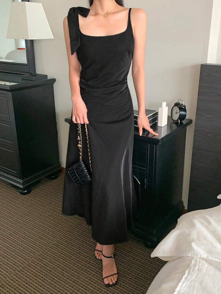 Women's Sleeveless Tie-Waist Midi Dress With Bow Detail Sundress Cocktail Dress
