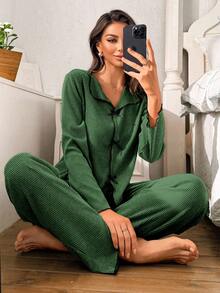 SHEIN Bộ đồ ngủ nữ tay dài và quần dài cổ chữ V thắt nơ, chất liệu vải gân, thích hợp cho mùa Thu/Đông. - màu xanh lá - Xem 4