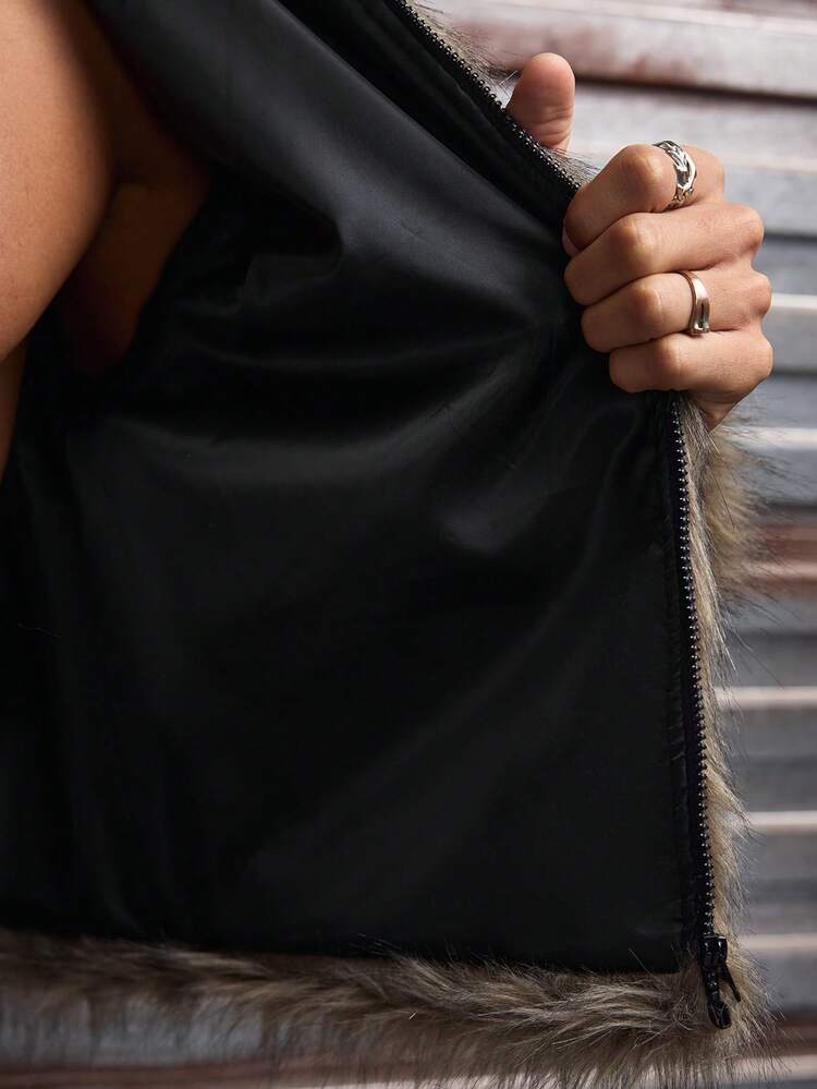 AXEPEAK Giacca con cappuccio in finta pelliccia con zip e ricamo a croce, stile casual di moda per uomo in autunno/inverno - Grigio Scuro - Visualizzare 8