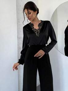 Firerie 新款优雅浪漫情人节白色深V领蕾丝拼接长袖办公衬衫 - 黑色 - 查看 5