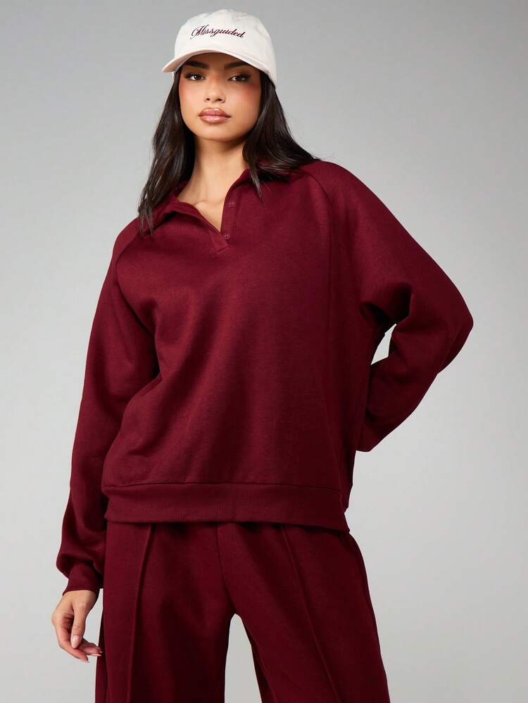 MISSGUIDED Burgundy Collared Long Sleeve Sweatshirt With Ribbed Cuffs And Hem Classic Casual Pullover Top For Fall Winter Comfort