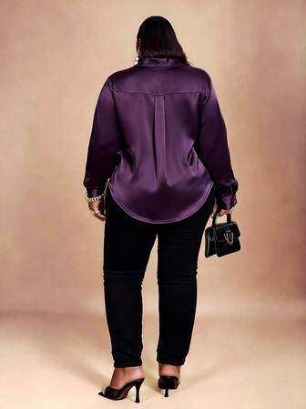 CurvyTilda Plus Size Satin Poplin Button-Up Shirt,Office Outfits For Women