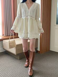 DAZY Women's V-Neck Lace Patchwork A-Line Smock Blouse, Vacation Style Long Sleeve - Apricot - View 3