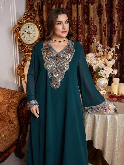 Layrah Plus Size Elegant Embroidered Collar Decorative Long Sleeve Lace Trim Festive Party Turkish Traditional Dress Kaftan Jalabiya Dress