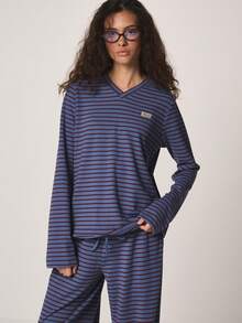MISSGUIDED Bộ đồ mặc nhà hai mảnh gồm áo dài tay cổ chữ V và quần ống rộng kẻ sọc ngang. - Màu xanh ngọc - Xem 4