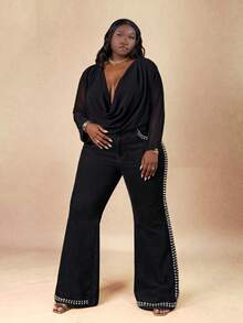 CurvyTilda Plus Size Fashion Commuter Rivet Decorated Denim Jeans, For Hourglow & Hourglass Body Shape