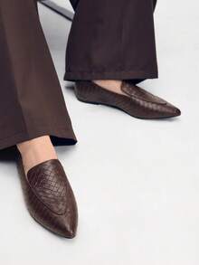 Mnmlis Women's Casual Versatile Commuting Minimalist Textured Flats For Christmas - Coffee Brown - View 10