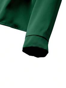 GlowEve CURVE 大码女式时尚褶皱连衣裙，优雅纹理面料，领口和袖口设计，纽扣式上衣和裙子套装，适合返校、毕业典礼、情人节、音乐节、母亲节、万圣节、感恩节、复活节、国庆节、晚宴、约会派对、婚礼季、户外旅行等场合。 - 墨綠色 - 查看 9