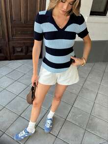 撞色条纹 Polo 领针织上衣，法式街头风，短袖夏季衬衫 - 寶藍色 - 查看 4