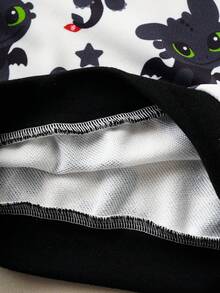SHEIN How to Train Your Dragon 2pcs Baby Boy Casual Cute All-Over Print Crew Neck Sweatshirt And Sweatpants Set, Autumn - Black and White - View 7
