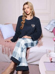 Conjunto de pijama cómodo de mujer con cuello redondo, manga larga, ajuste holgado, con bordado de koala y estampado a cuadros - Azul - Ver 6