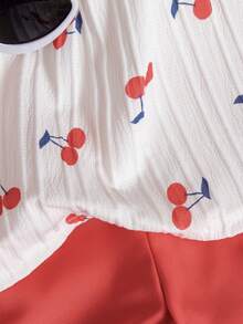 SHEIN 女婴白色纯色提花纹理面料圆领无袖露脐褶皱背心，饰以彩色波点印花，搭配粉色弹力腰舒适简约短裤，休闲度假装扮，春夏皆宜。 - 紅色 - 查看 3