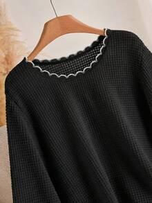 CosyJoli Plus Size Casual Round Neck Lace Patchwork Sheer Pullover T-Shirt For Spring, Black Tops - Black - View 3