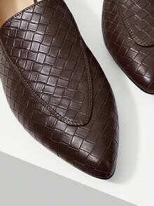 Mnmlis Women's Casual Versatile Commuting Minimalist Textured Flats For Christmas - Coffee Brown - View 4