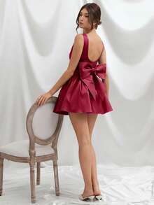 L'Amorae 女士连衣裙，后背饰有串珠蝴蝶结，低圆领露背设计，方领 - 酒紅色 - 查看 5