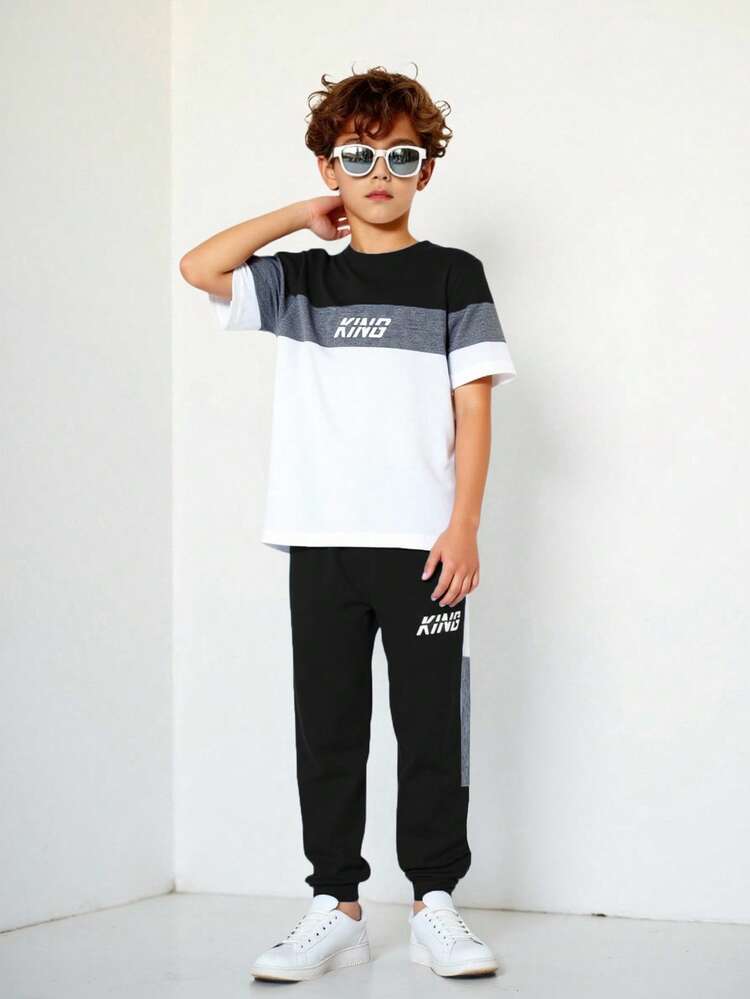 SHEIN 2 sztuki/zestaw: koszulka z krótkim rękawem i okrągłym dekoltem w bloki kolorów, nadruk liter, dla chłopców w wieku szkolnym, odpowiedni do dojazdów do pracy, szkoły, codziennego noszenia, sportu, wiosny/lata, powrotu do szkoły - Czarne - Zobacz 7