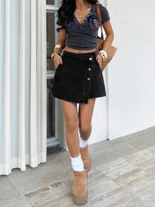 SHEIN PETITE 女士休闲水洗前扣裹身牛仔短裤 - 黑色 - 查看 3