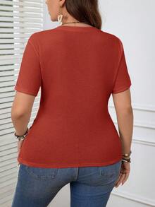 SHEIN LUNE Plus Size Women V-Neck Ruched Button Design Short Sleeve Casual T-Shirt, Spring/Summer Casual Tops For Women Blouses For Women New T Shirt Elegant Blouses For Women Ladies Smart Tops Cheap Tops For Women Latest Tops For Women New Arrivals Blouse For Women Casual Elegant Z65c7 Code Clothes For Ladies Discount Business Casual Women Tops Plain Tshirt For Women - Red - View 2