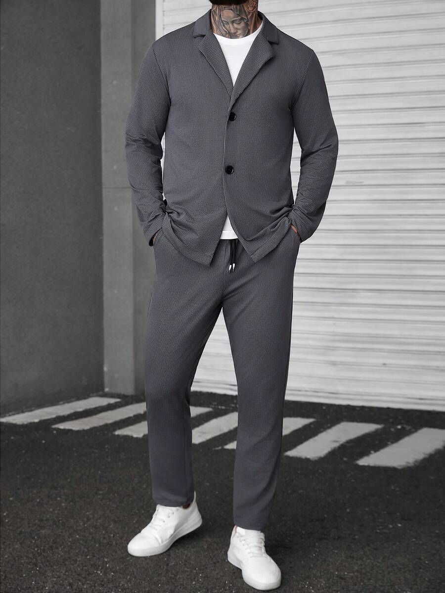 Manfinity CasualCool 男士纯色简约休闲长袖衬衫和裤子套装 - 黑色 - 查看 1