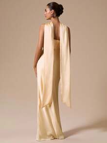 SHEIN BAE 性感简约纯色黄色奶油色无肩带褶皱修身露背连衣裙，适合派对、鸡尾酒会、正式场合、伴娘、生日、圣诞节、宴会、商务休闲等场合。 - 淡黃色 - 查看 2