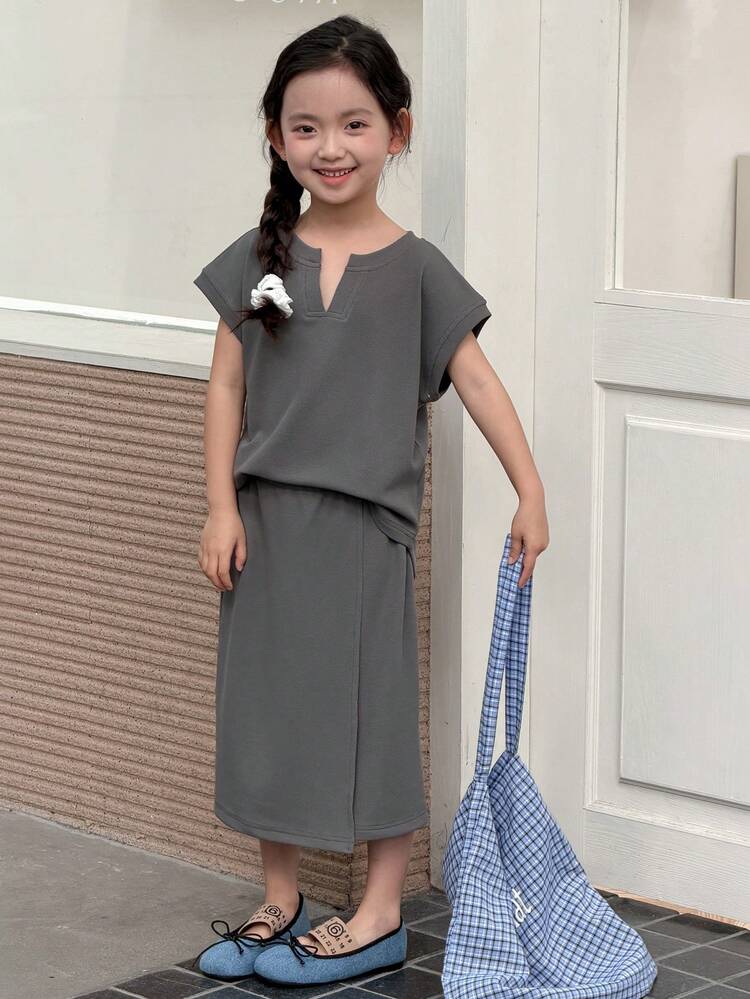 2pcs/Set Young Girls V-Neck T-Shirt And A-Line Textured Skirt Casual Outfit, Fall