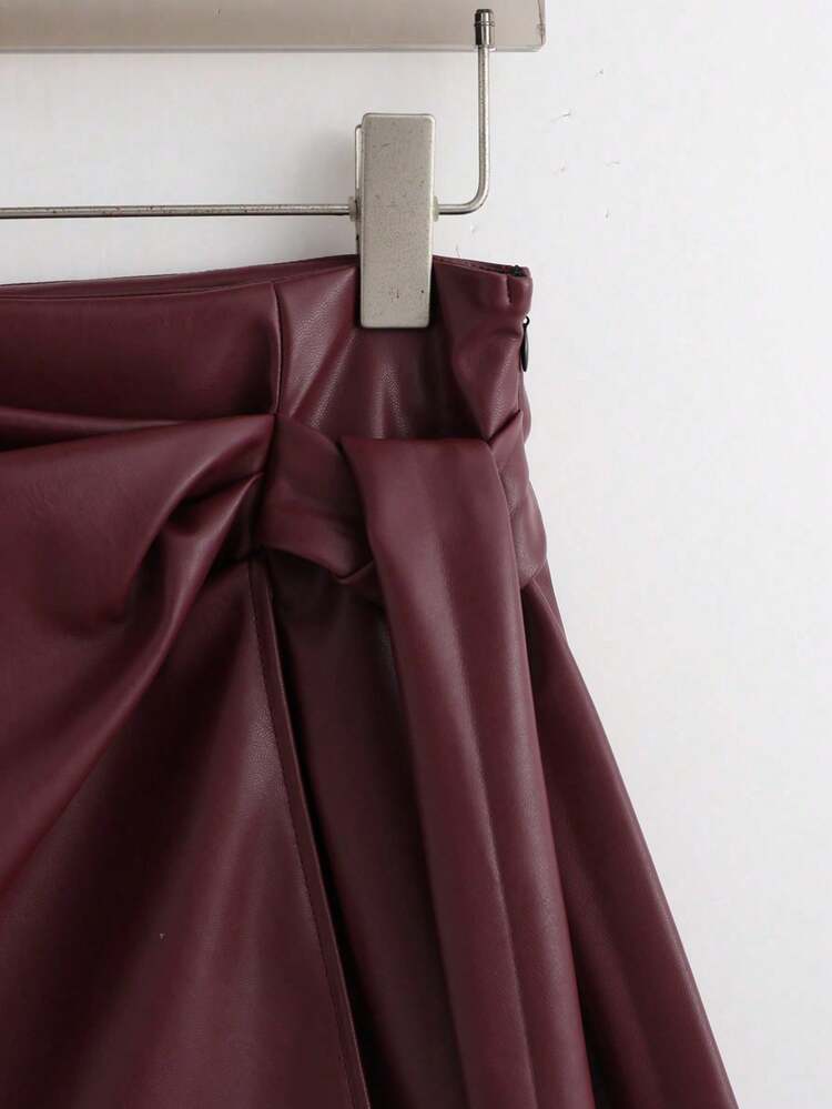 Franclia Women's Elegant Burgundy Red PU Leather Short Skirt,Winter Stylish Casual Shimmering Skirt With Side Zippers,Perfect For Dining & New Year's Events - Burgundy - View 7