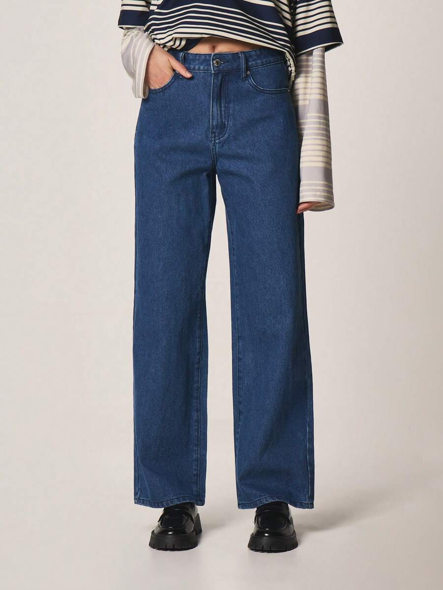 MISSGUIDED 经典高腰直筒阔腿牛仔裤，中度水洗棉质牛仔裤，适合秋冬季日常休闲穿着。 - 藍色 - 查看 1