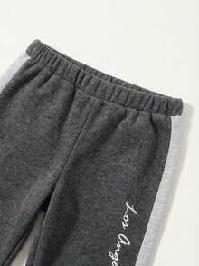 Maija Kids 2pcs/Set Young Boy Grey Patchwork English Print Hooded Sweatshirt And Sweatpants Casual Outfit - Dark Grey - View 5